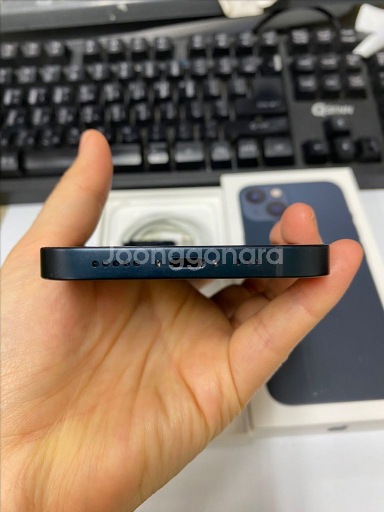 아이폰13 새제품급 미드나이트 128GB 개통일25년형--6
