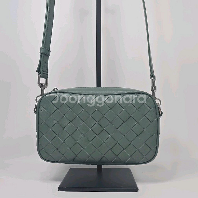 보테가베네타 미니 인트레치아토 카메라 백--1