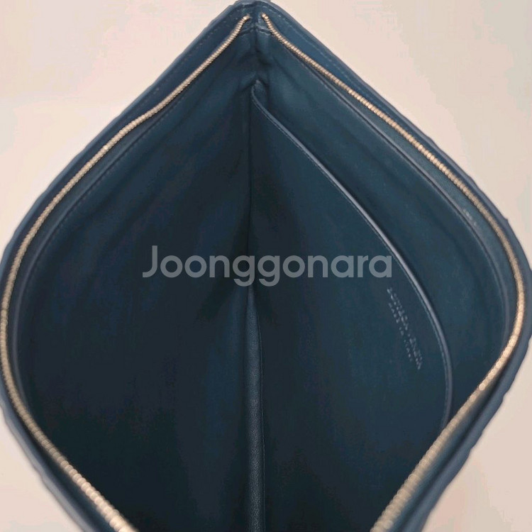 보테가베네타 인트레치아토 하프 지퍼 파우치--7