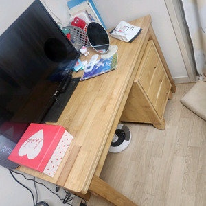 원목 가구 (책상 수납장 옷장)