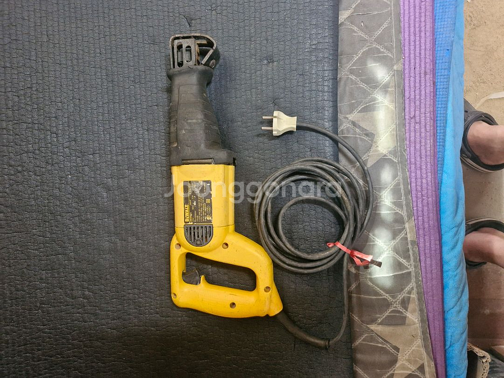 디월트컷쏘 유선컷쏘 전기톱--4