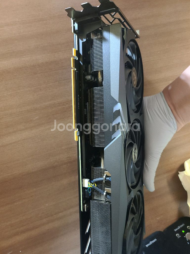 4070ti msi trio 입니다--3