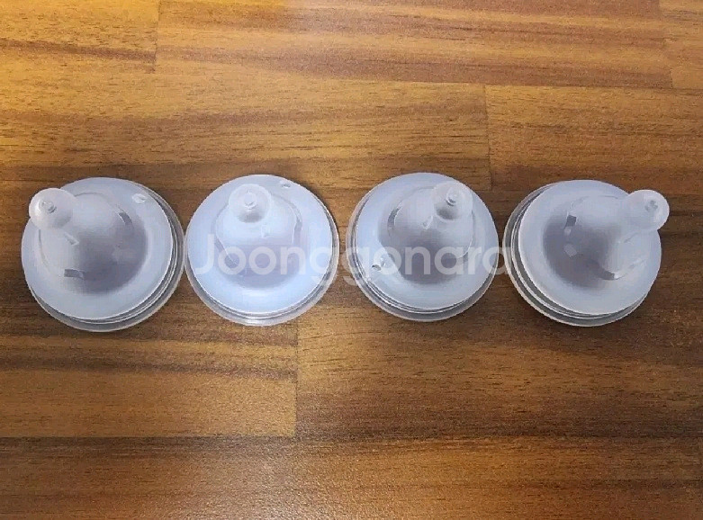 더블하트 160ml 젖병4개+SS꼭지 팝니다!--2