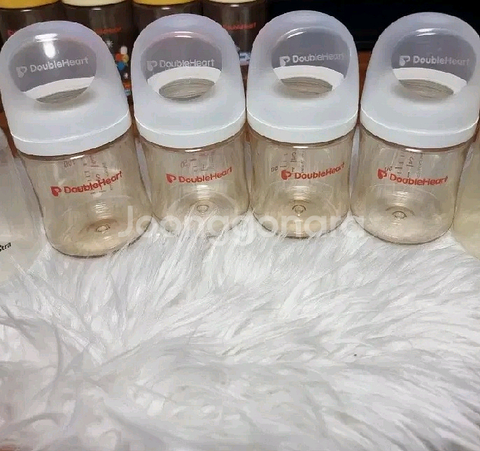 더블하트 160ml 젖병4개+SS꼭지 팝니다!--1