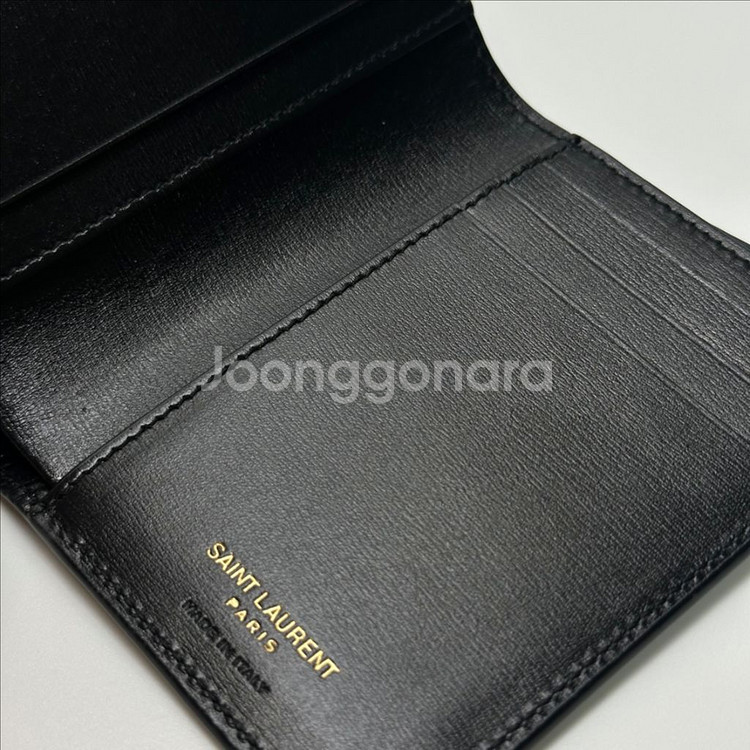 (정품)입생로랑 로로모다 골드 반지갑--5