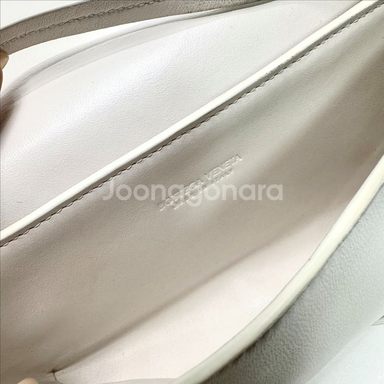 (정품)보테가베네타 인트레치아토 레더백--6