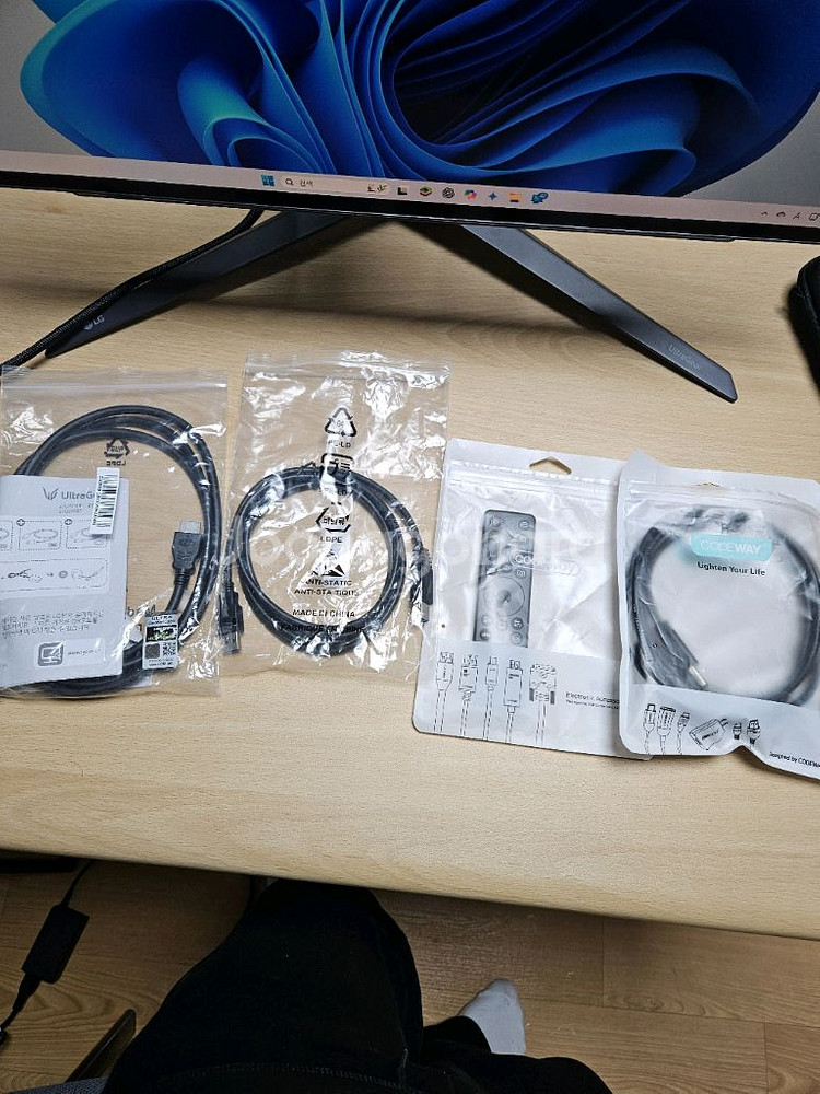 LG전자 울트라기어 OLED 27인치 QHD 240hz--2