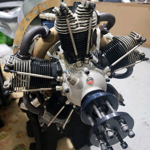 moki 250s 엔진