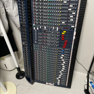 Soundcraft) LX7ii 24채널 아날로그 믹서
