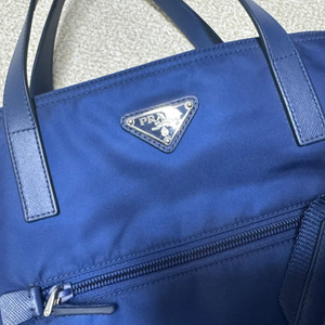 프라다 테수토 토트 & 숄더