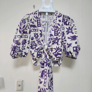 끌로디피에로 랩 탑 블라우스(36)