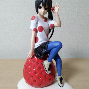 쿄애니 케이온 K-ON 니카노 아즈사 Listen 딸기