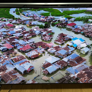 삼성 55인치 QLED 4K TV팝니다