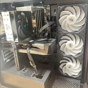rx7600 게이밍용 데스크탑 판매