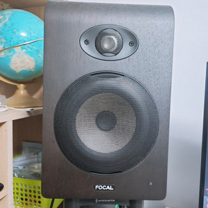 FOCAL SHAPE 65 스피커 팝니다