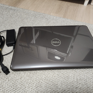 17인치델인스피론 i7-7500u 16기가 ssd512