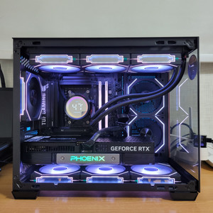 고급스런 블랙 9600X 5070ti 게이밍 컴퓨터