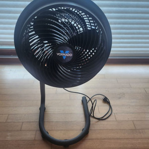 보네이도783 2대