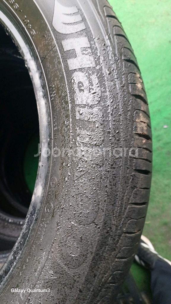 2355519 HP2 중고타이어 A급 2본 팝니다--2