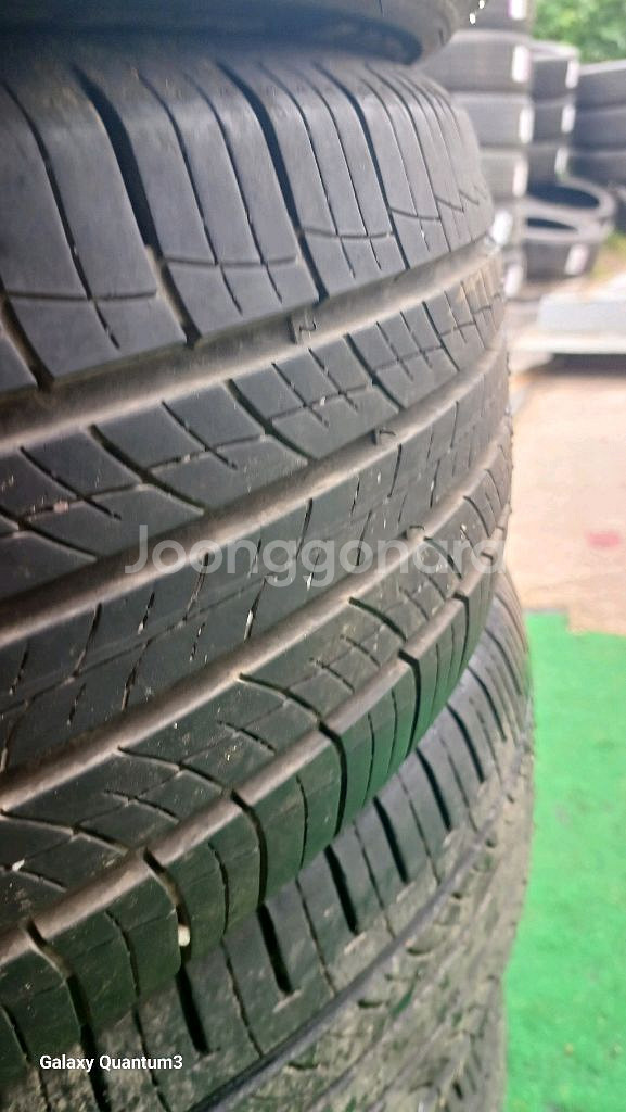 2355519 HP2 중고타이어 A급 2본 팝니다--4