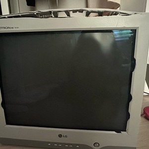 15인치 crt 모니터 (프레임 파손ㅇ)