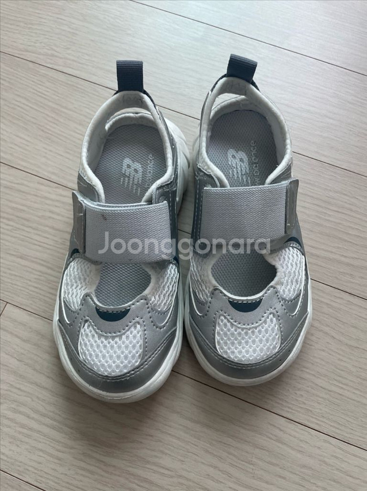 뉴발란스 프리들 180--0