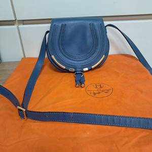 끌로에 마르씨 스몰 크로스백 끌로에 가방(정품 보증서