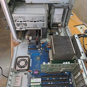 파워맥 G4 M8570