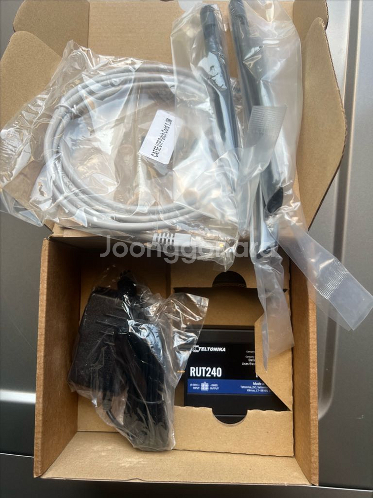 텔토니카 RUT240 LTE 라우터--2