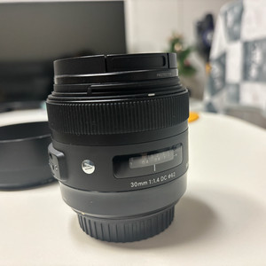 캐논용 시그마 아트시리즈 30mm F1.4 DC 렌즈