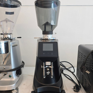 펠리체 커피 그라인더 팝니다