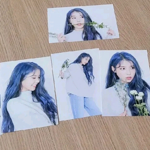 아이유 엽서(공식굿즈) 판매