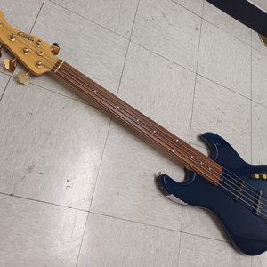 mooncustom jj-5 fretless 5현