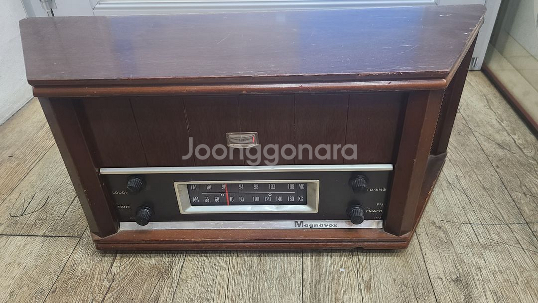 미국 빈티지 진공관 라디오 마그나복스--0