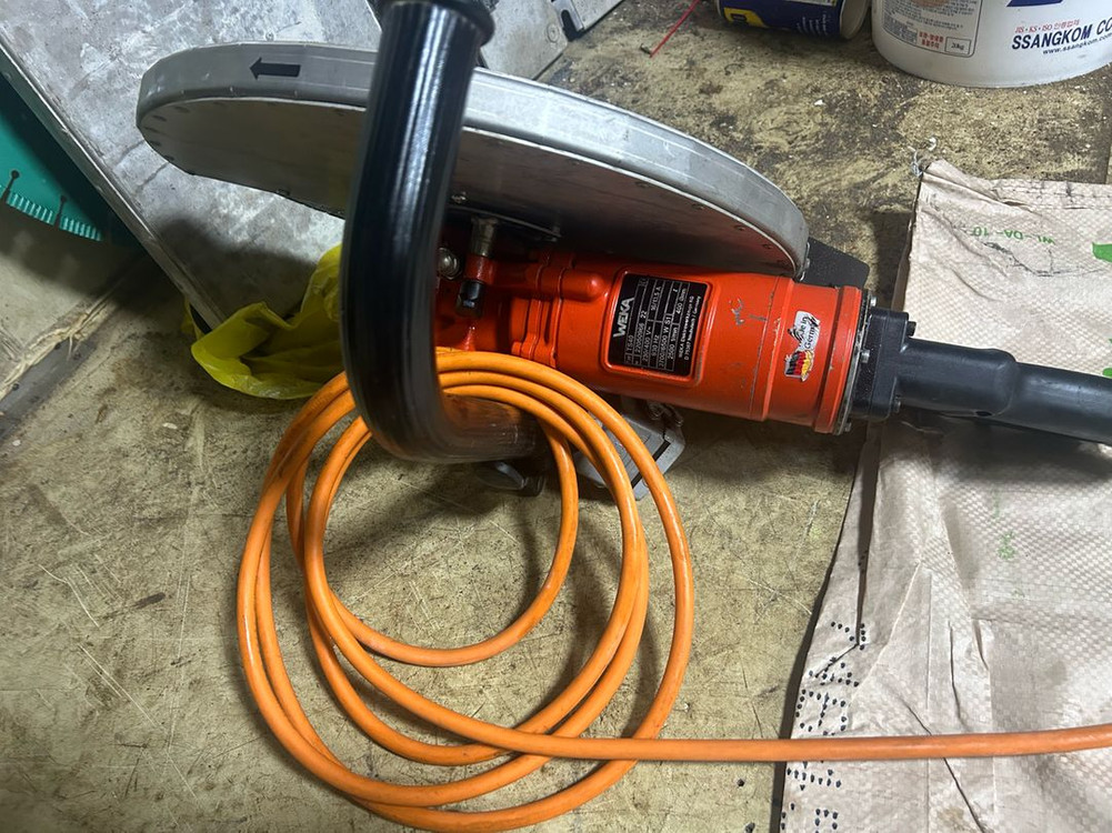 weka 고주파 컷팅기 이미지