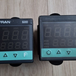 GEFRAN Temperature controller