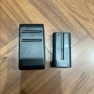 소니 비디오 카메라 배터리 NP-77H, NP-F330