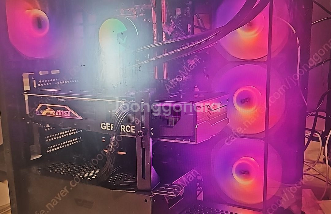 사용거의x 9800x3d 4080super msi 본체--0