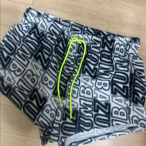 줌바웨어 반바지