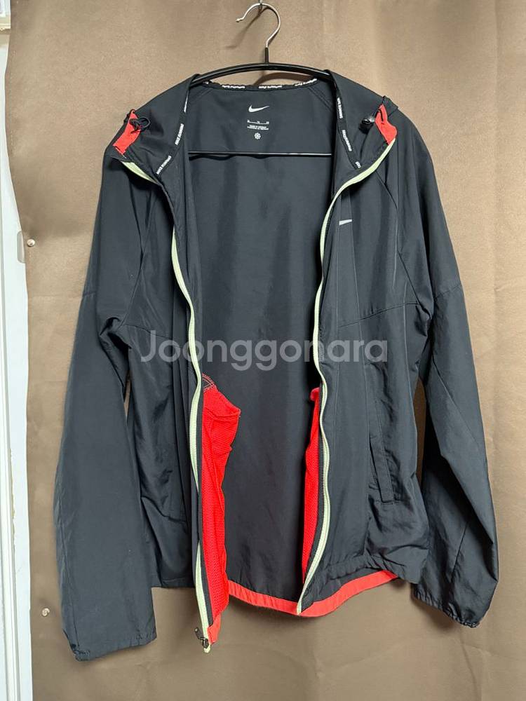 급처)나이키 바람막이 러닝자켓 DZ4635-010 XL--4