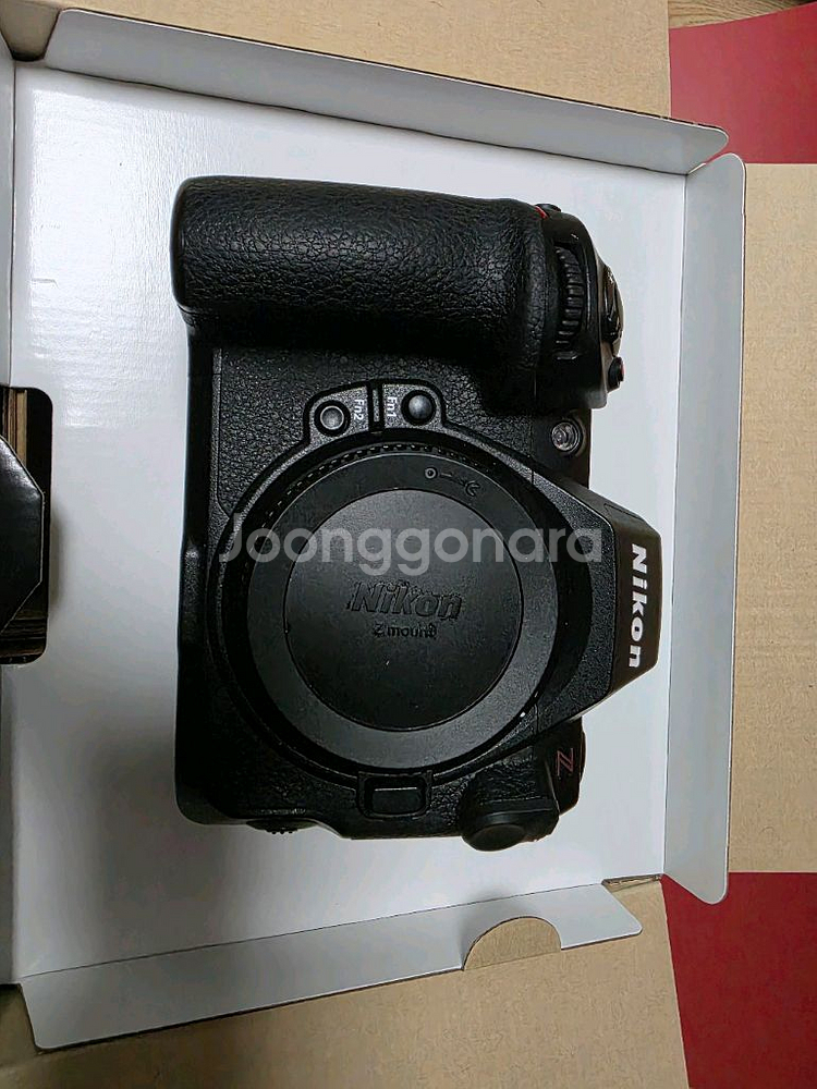 nikonZ8--0