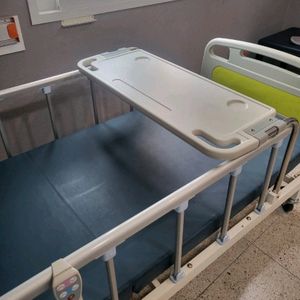 의료용 3단조절 전동침대