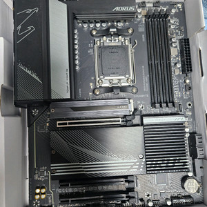 b650 aorus elite v2 ax 팝니다