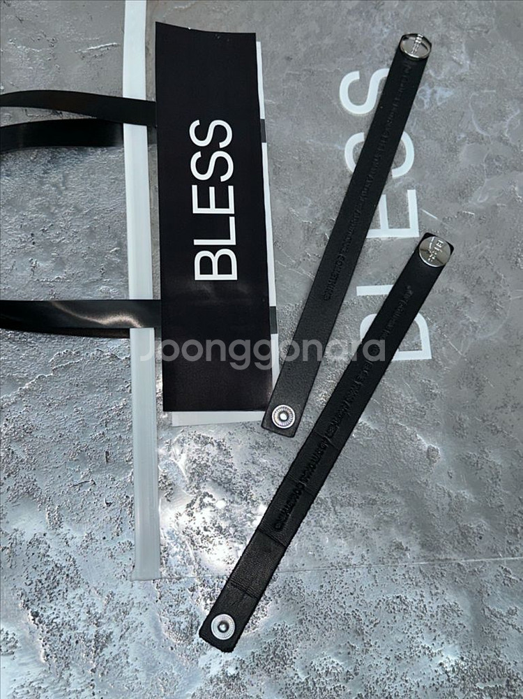 BLESS 블레스 블랙 가죽 팔찌 (새상품)--0
