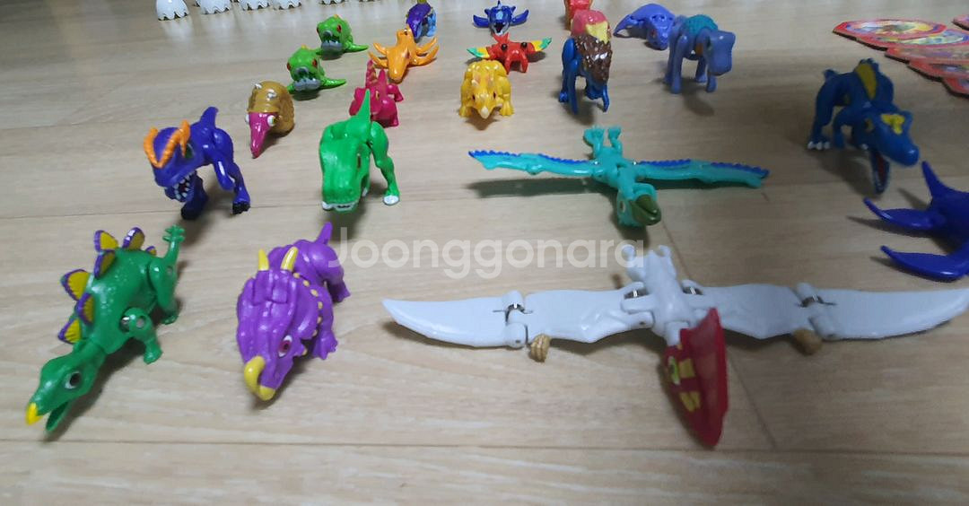 공룡메카드22종+미니카2대+카드칩45개(일괄)--4