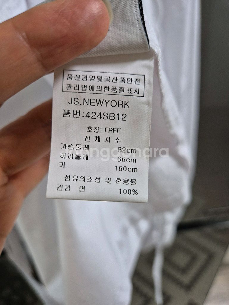 js뉴욕 레이스끈 블라우스--4
