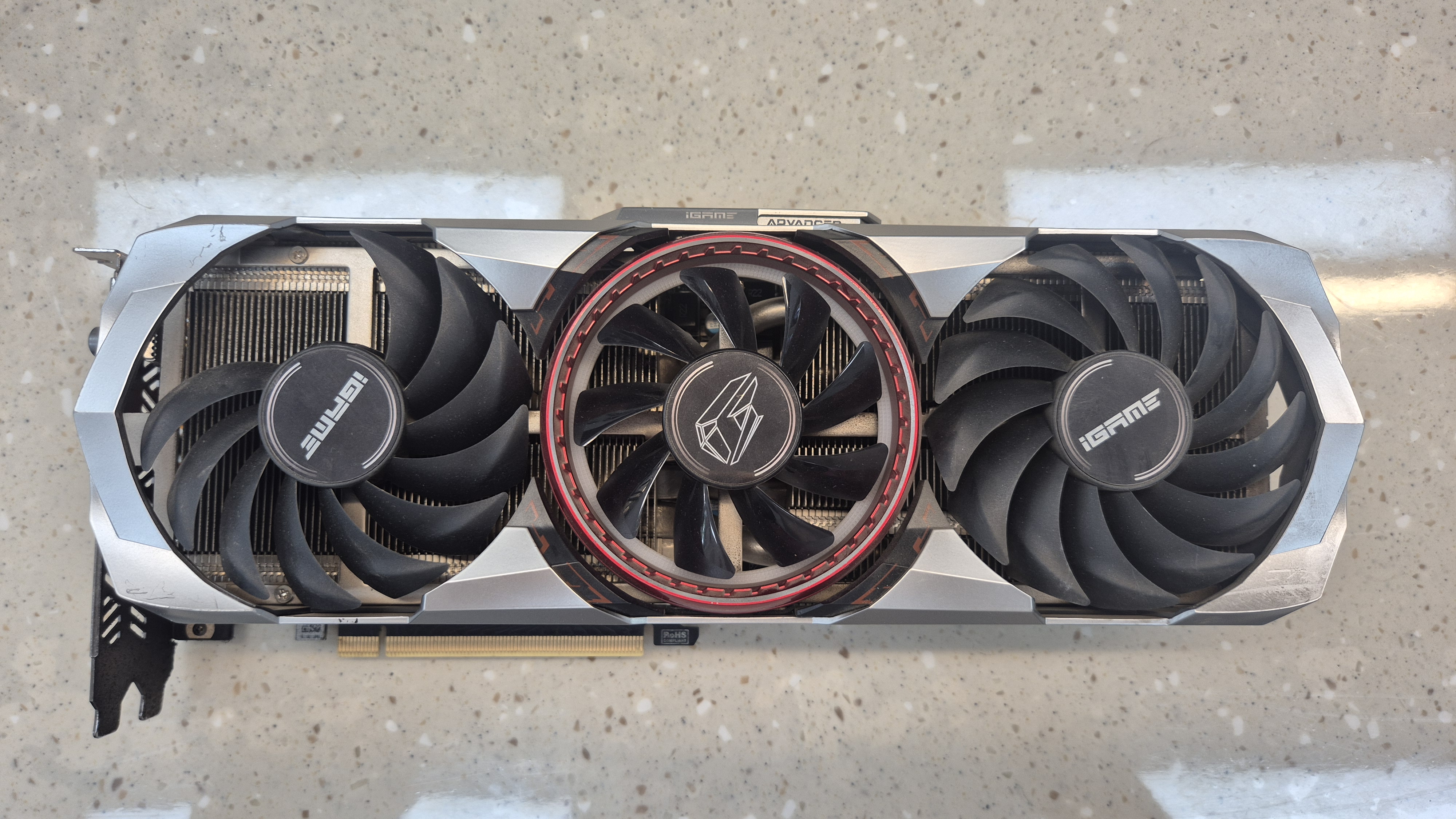 컬러풀 iGame RTX 3080 10GB
