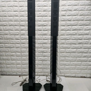 삼성 스탠드 스피커 2개 입니다