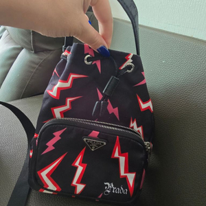 prada 명품 가방