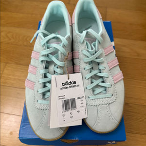 아디다스 BRMD W 240 새상품